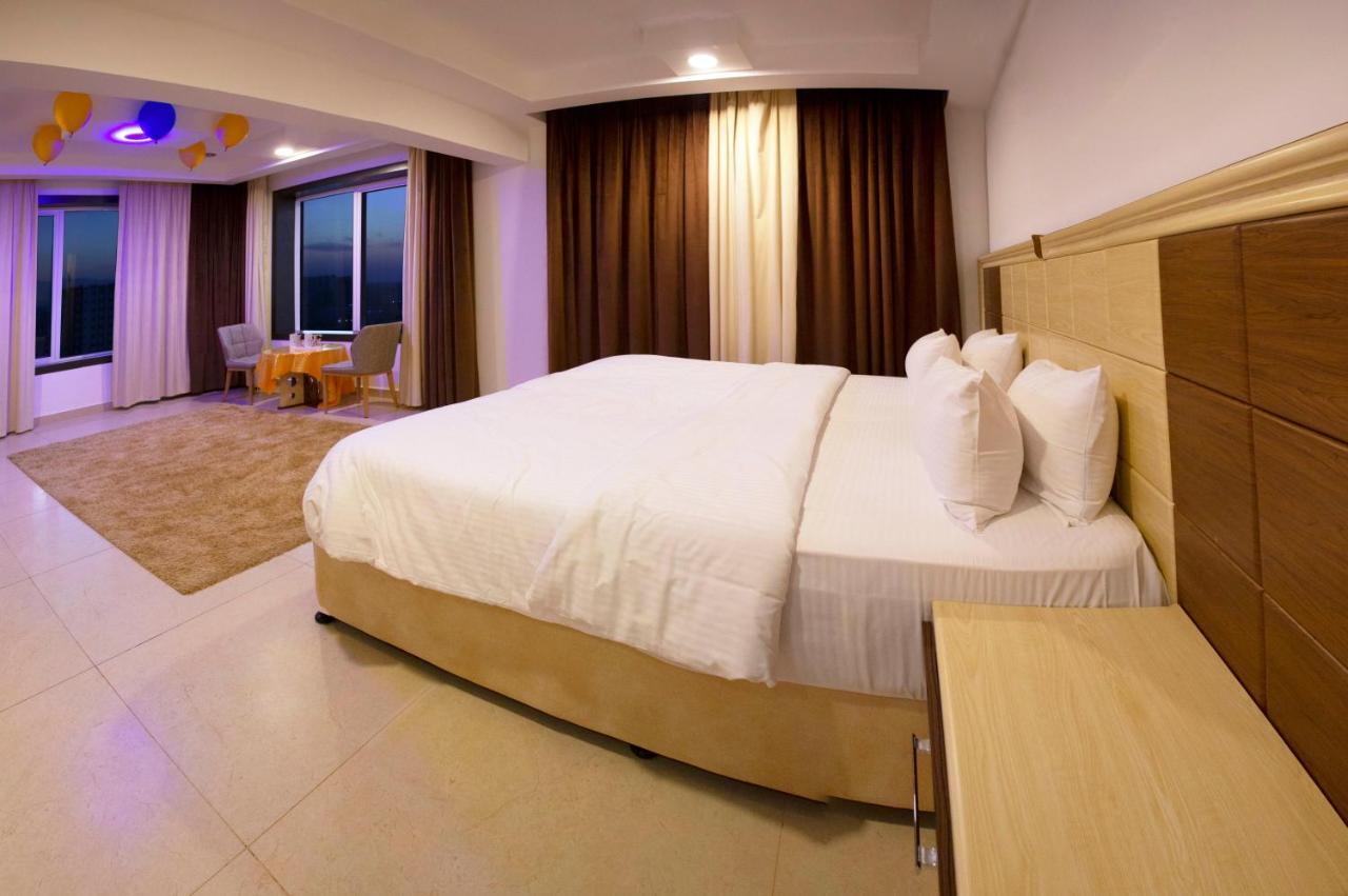 Diamond Star Hotel فندق النجمة الماسية Seeb Exteriér fotografie