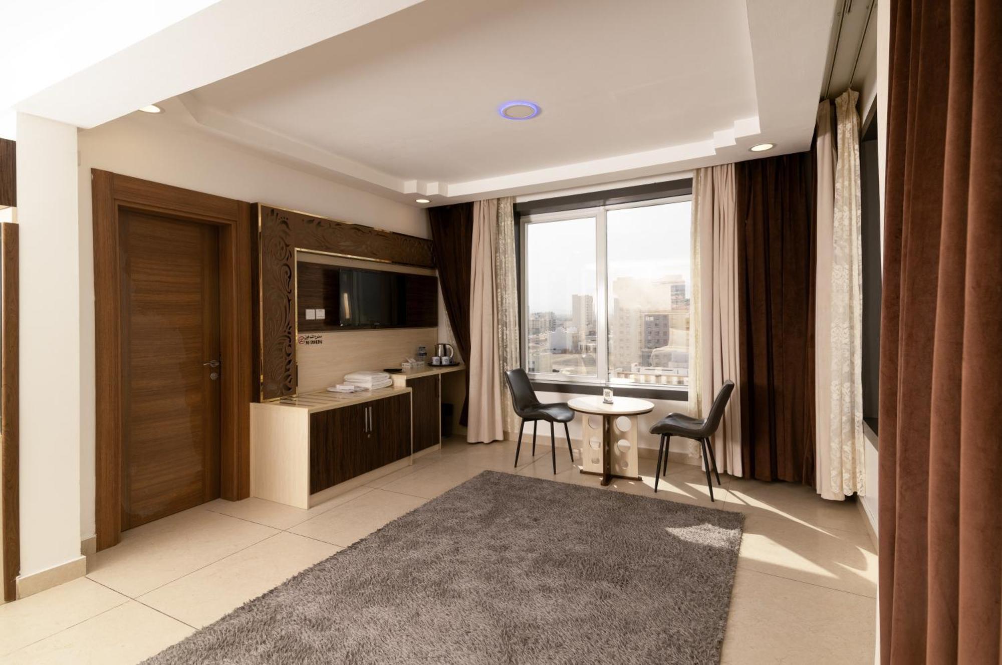 Diamond Star Hotel فندق النجمة الماسية Seeb Exteriér fotografie