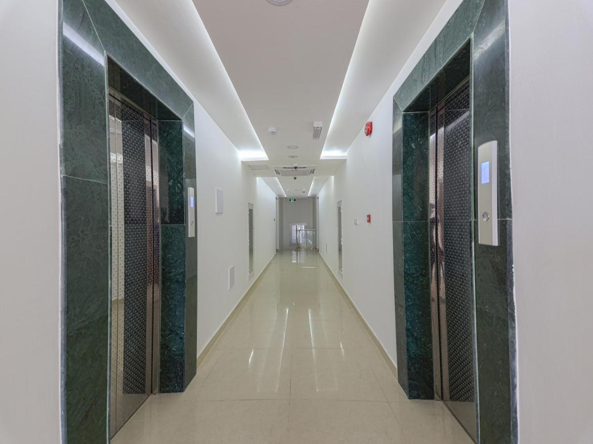 Diamond Star Hotel فندق النجمة الماسية Seeb Exteriér fotografie